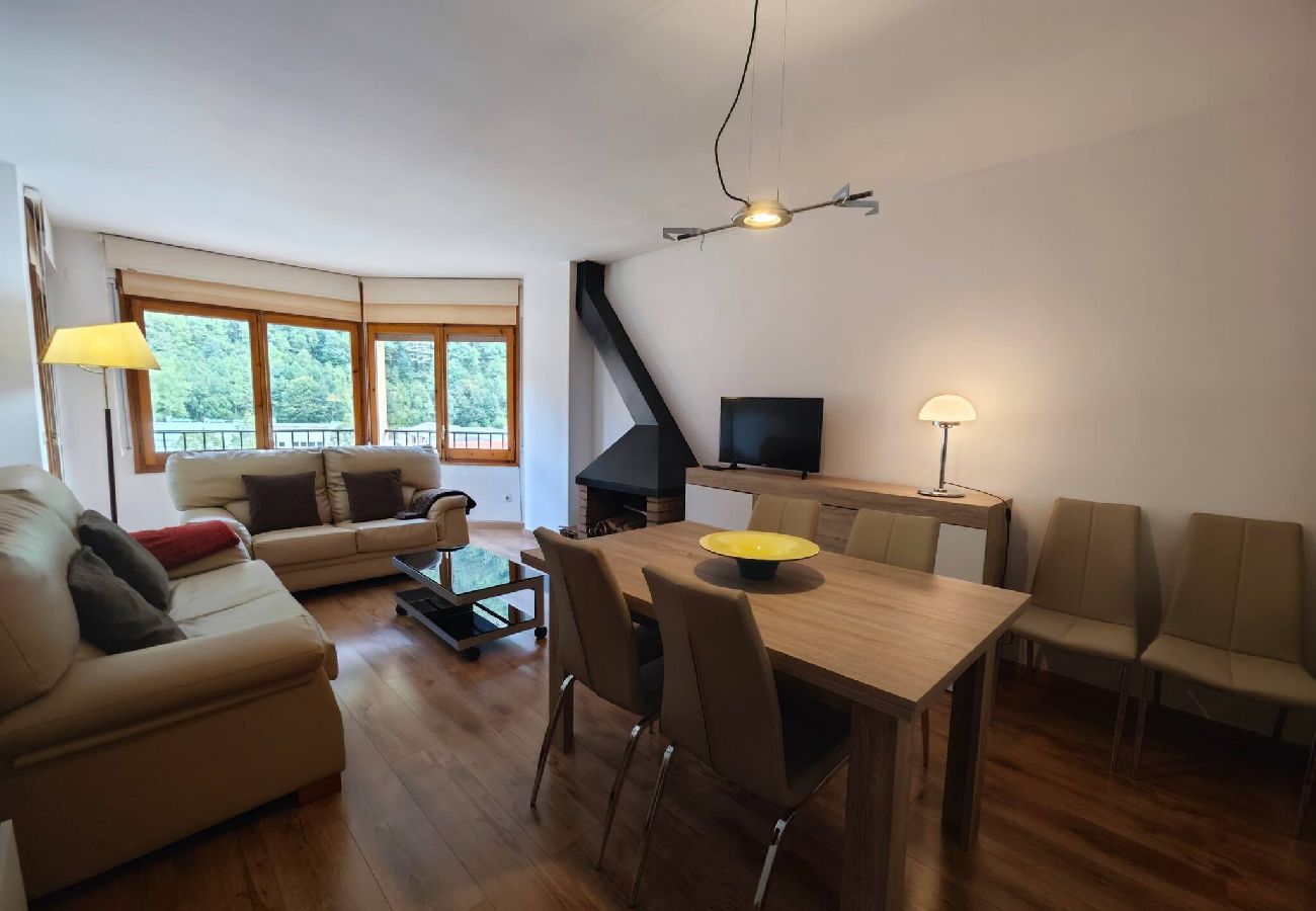 Apartamento en Camprodón - Allotjament Bruc