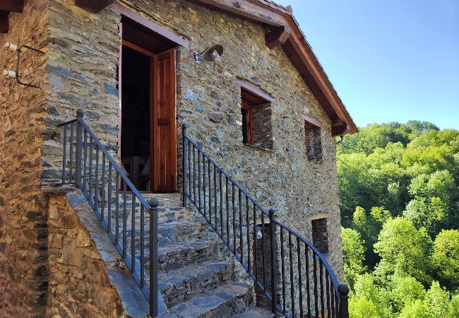 Apartamento en Molló - Cal Llarg - El Refugi Apartamento en Molló - Cal Llarg - El Refugi