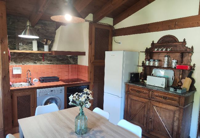 Apartamento en Molló - Cal Llarg - El Refugi Apartamento en Molló - Cal Llarg - El Refugi
