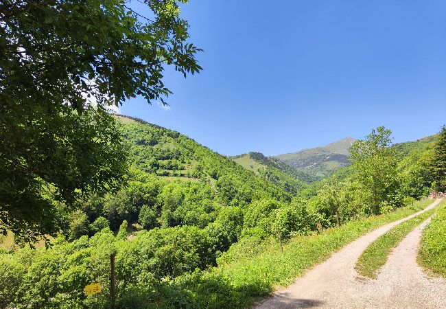 Apartamento en Molló - Cal Llarg - El Refugi Apartamento en Molló - Cal Llarg - El Refugi