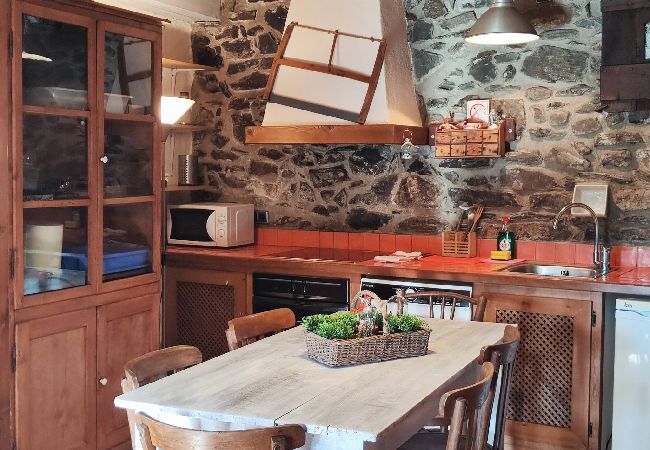 Apartamento en Molló - Cal Llarg - Cal Masover Apartamento en Molló - Cal Llarg - Cal Masover