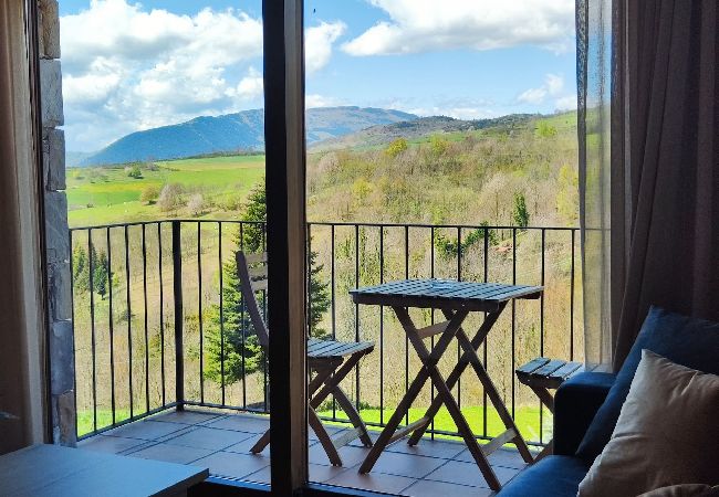 Apartament en Molló - Paratge Fabas - Montfalgars Apartament en Molló - Paratge Fabas - Montfalgars
