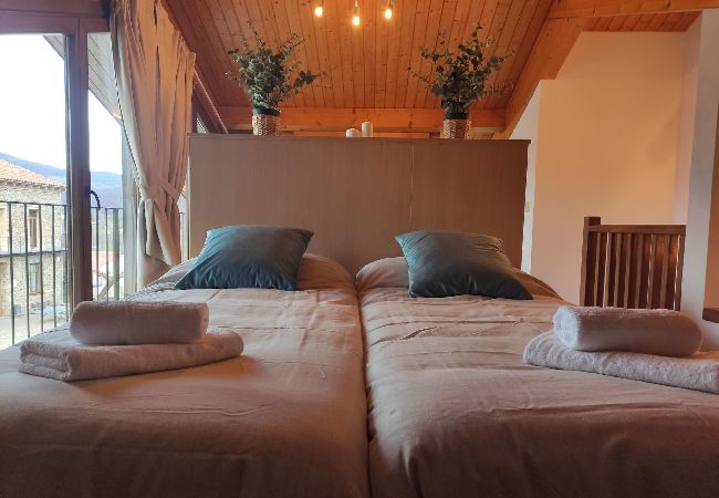 Apartament en Molló - Paratge Fabas - Montfalgars Apartament en Molló - Paratge Fabas - Montfalgars